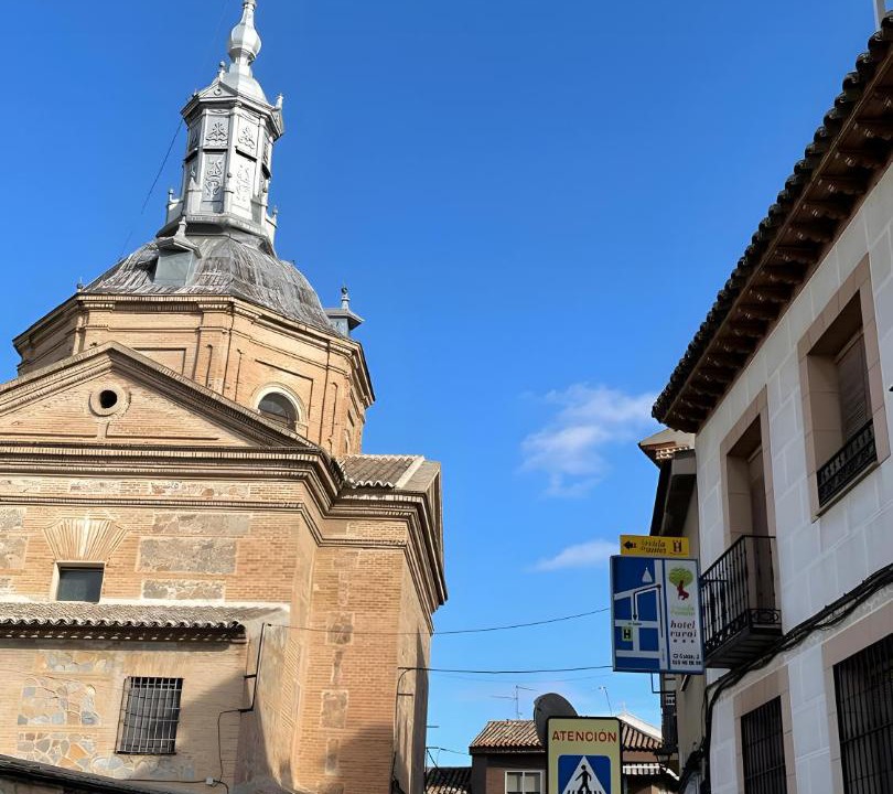 Photo of Buildings in Consuegra