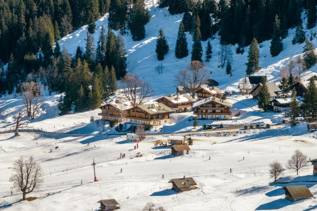 Photo of Others in Axalp