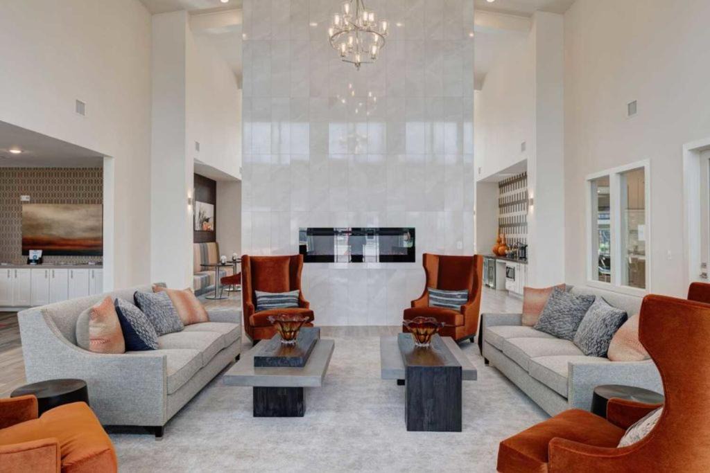 Photo of Livingroom in Willowbrook