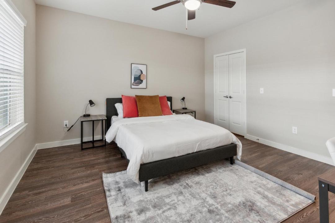 Photo of Bedroom in Willowbrook