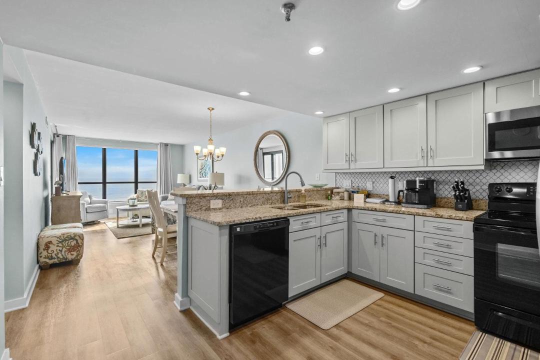 Photo of Kitchen in Ocean Drive