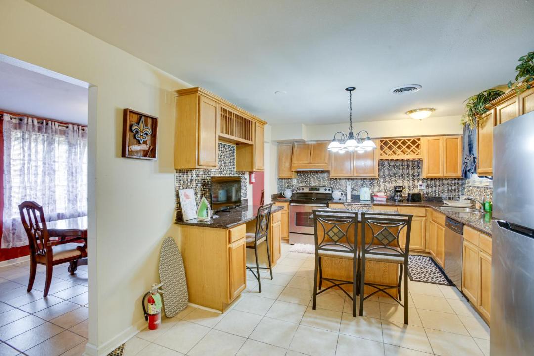 Photo of Kitchen in Read Boulevard West