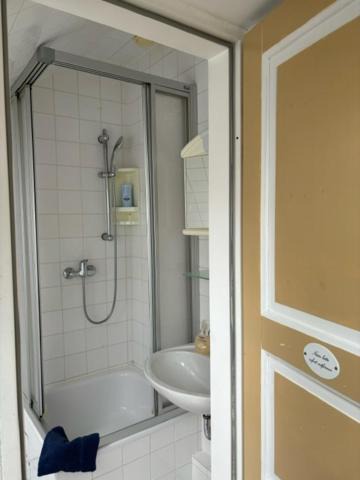Photo of Bathroom in Laer