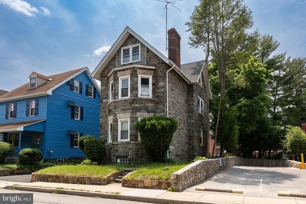 Photo of Buildings in Bryn Mawr