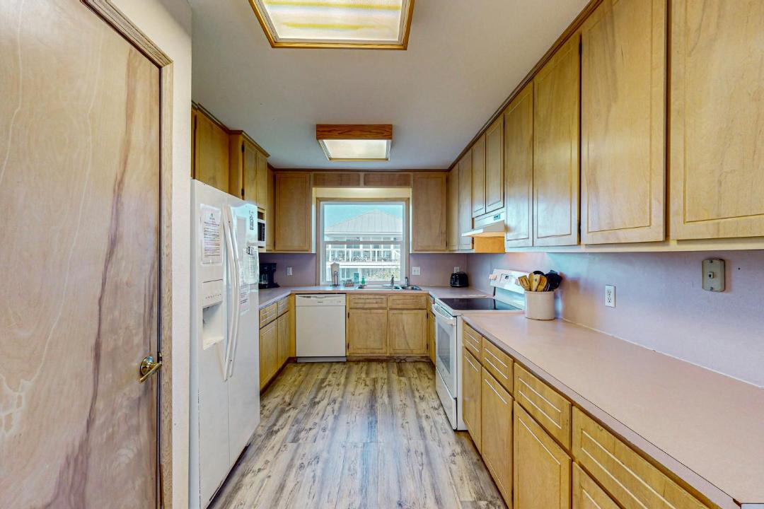 Photo of Kitchen in Gulf Trace