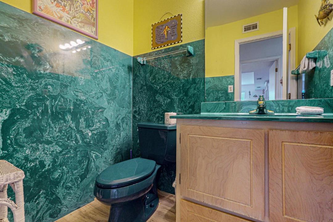 Photo of Bathroom in Gulf Trace