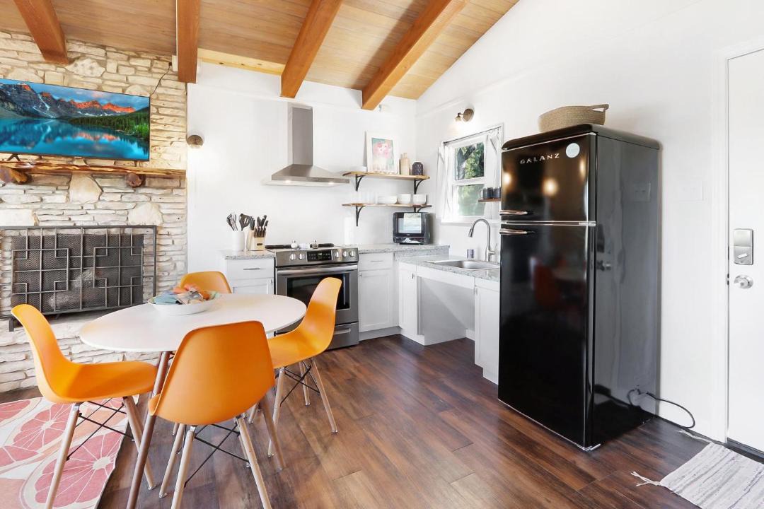 Photo of Kitchen in Canyon Lake