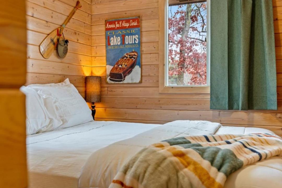 Photo of Bedroom in Crosslake