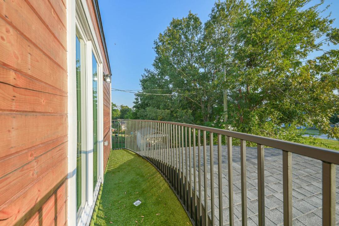 Photo of Patio Balcony in Baytown