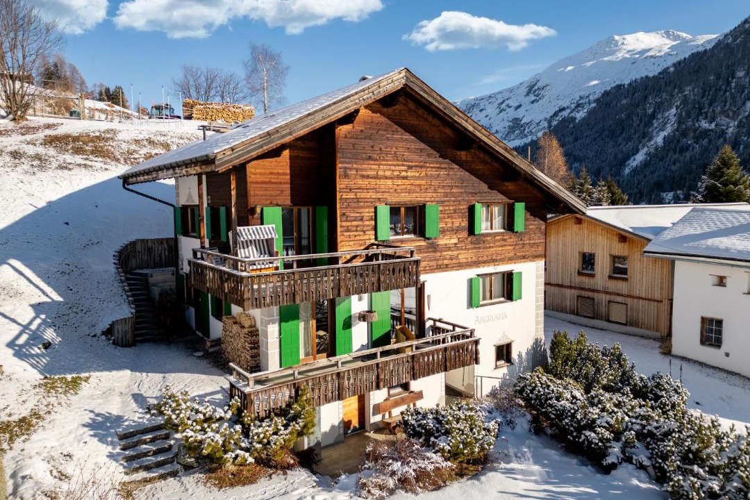 Photo of Others in Davos-Dorf