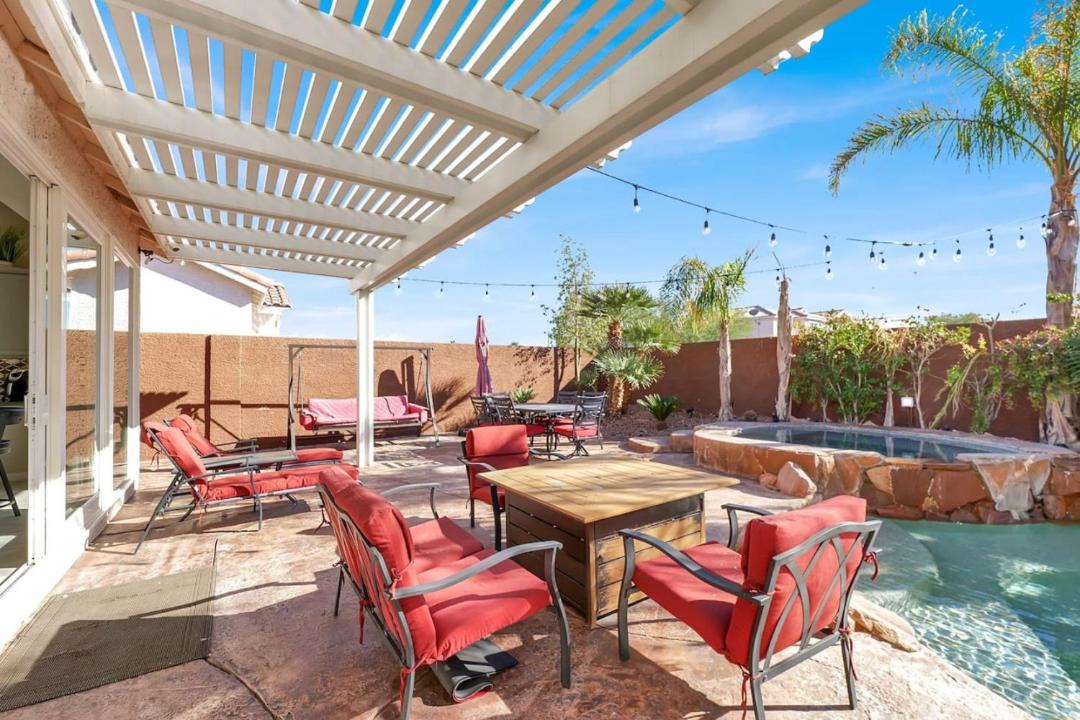 Photo of Patio Balcony in Silverado Ranch
