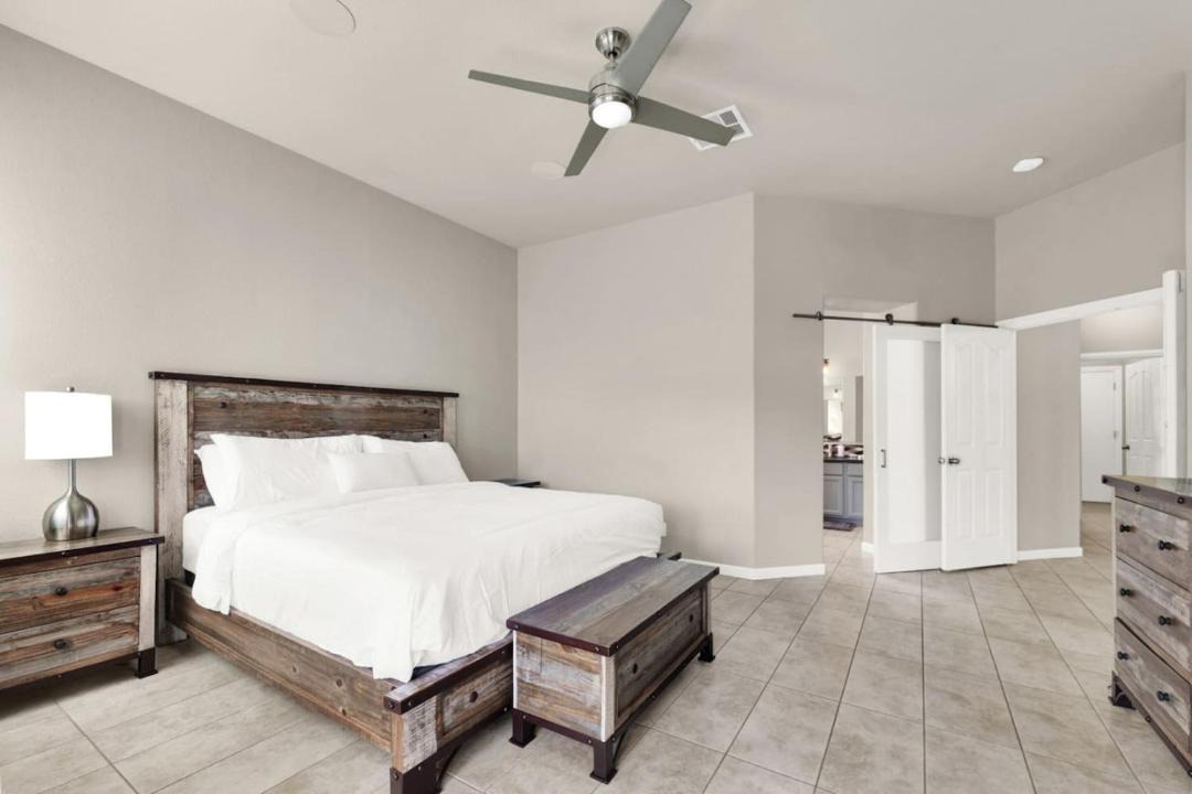 Photo of Bedroom in Silverado Ranch