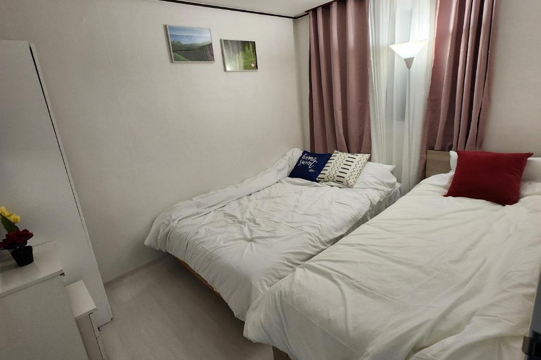 Photo of Bedroom in Boramae-dong