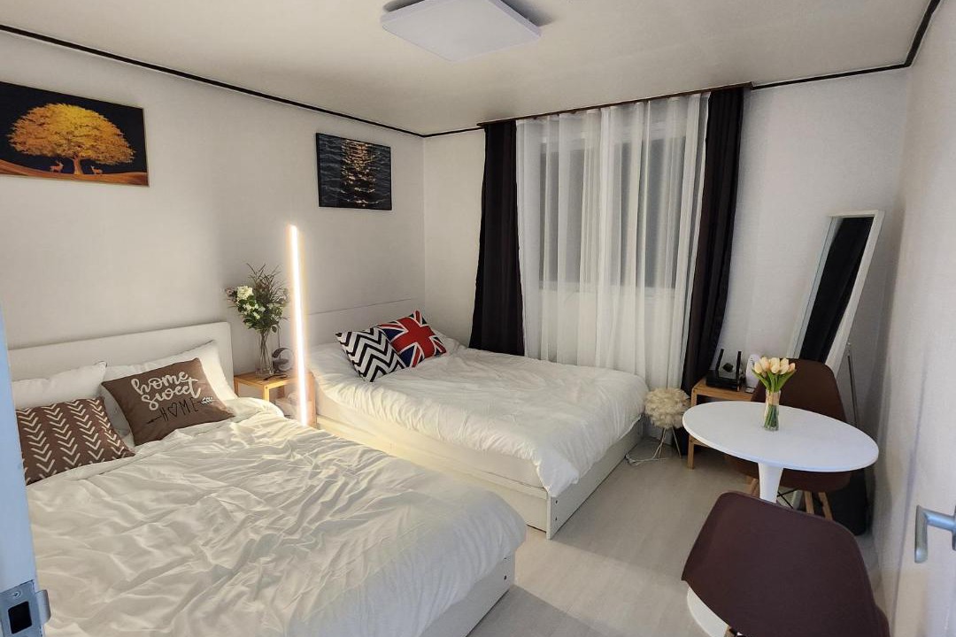 Photo of Bedroom in Boramae-dong