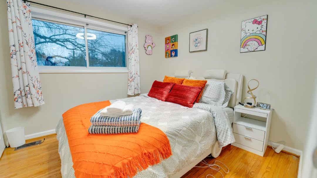 Photo of Bedroom in Oxon Hill