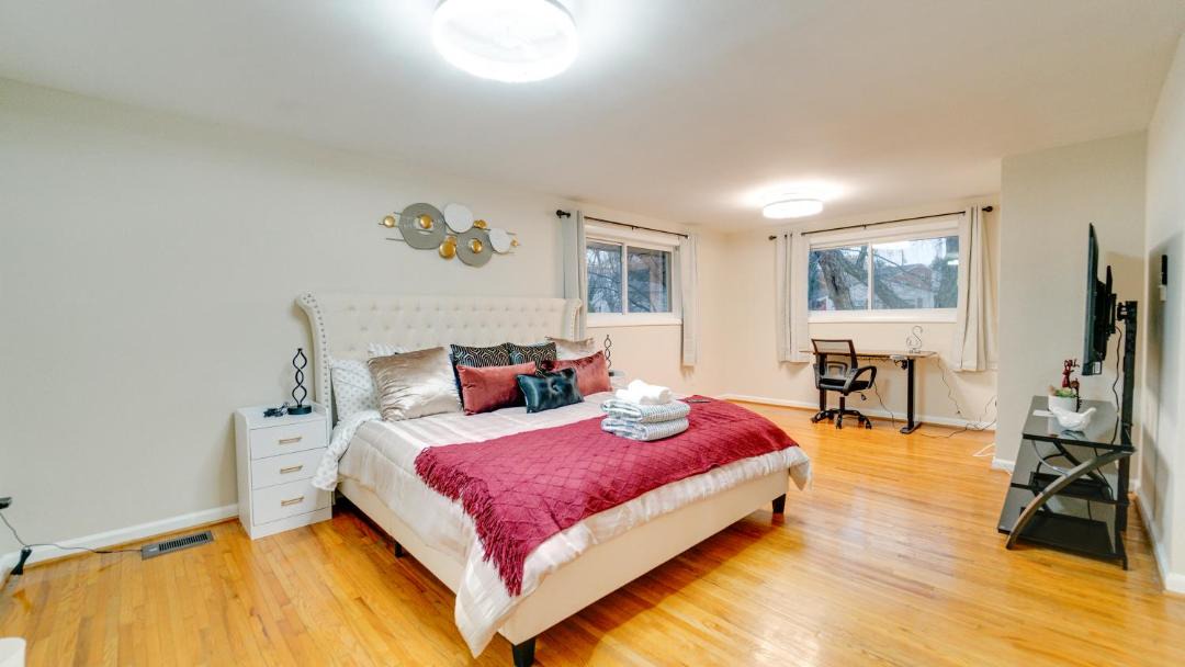Photo of Bedroom in Oxon Hill