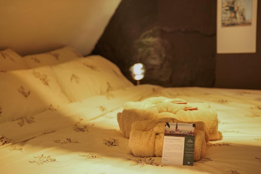 Photo of Bedroom in University District