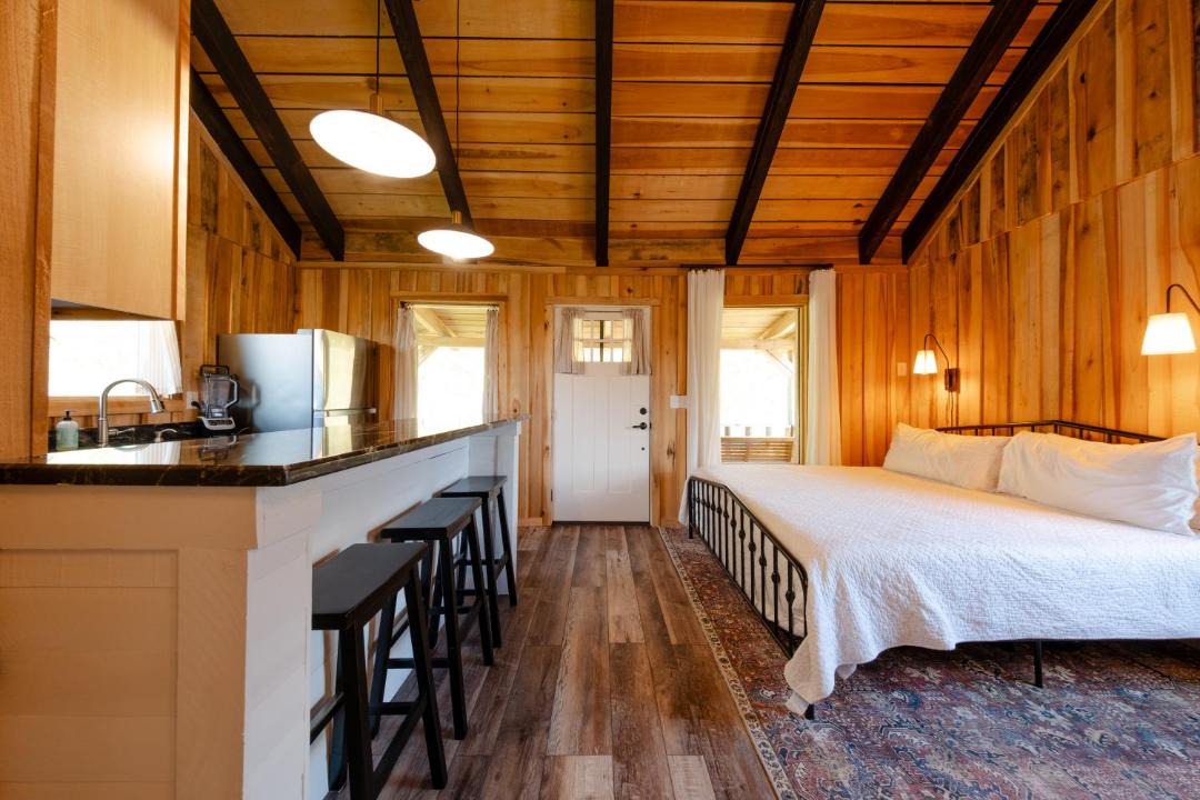 Photo of Bedroom in Smithville