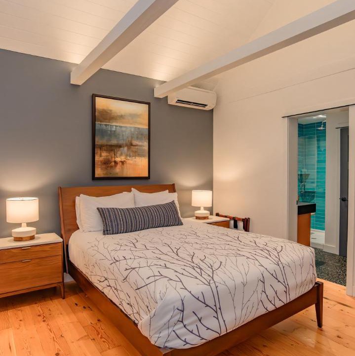 Photo of Bedroom in Salt Spring Island