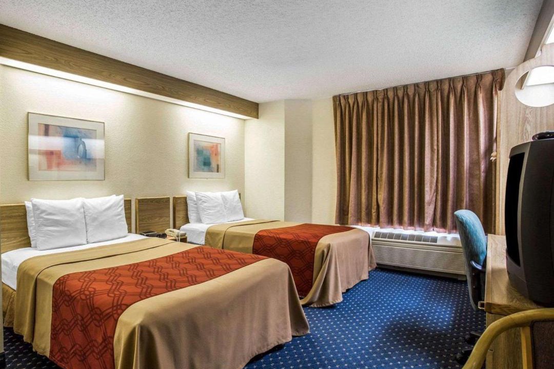 Photo of Bedroom in Aurora
