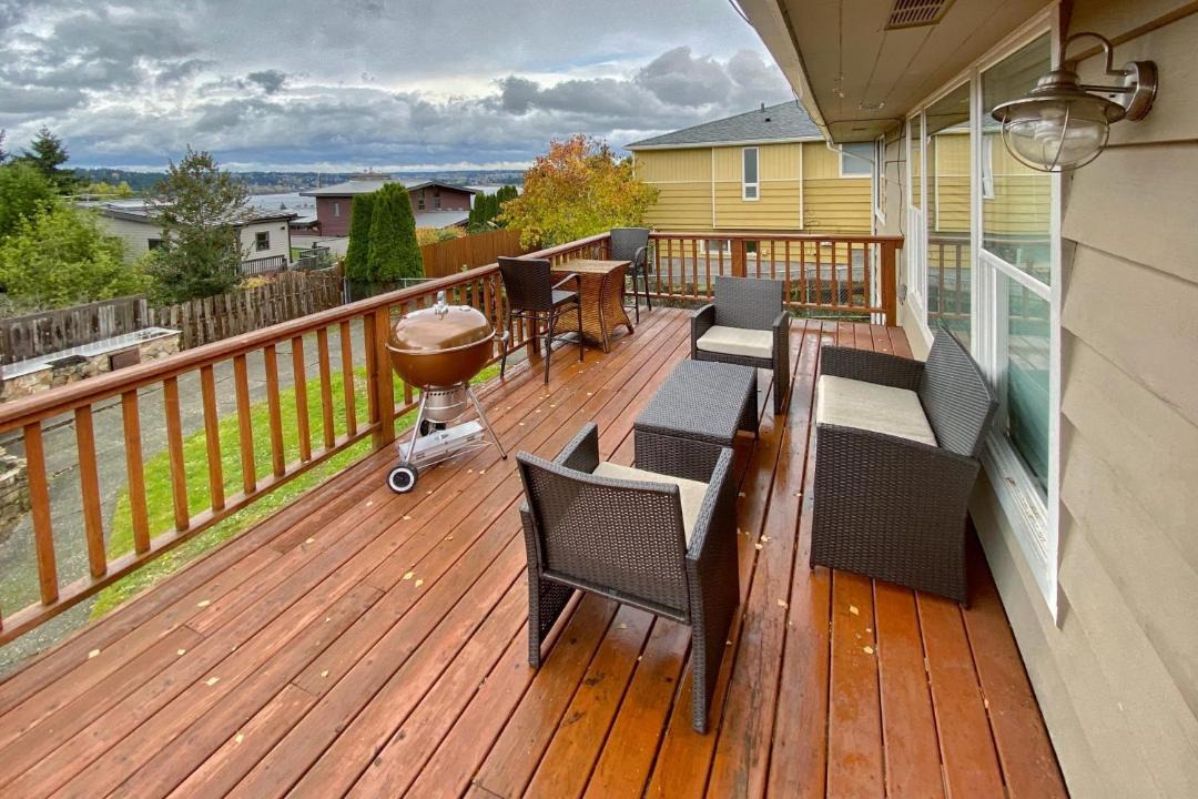 Photo of Patio Balcony in Lake Forest Park