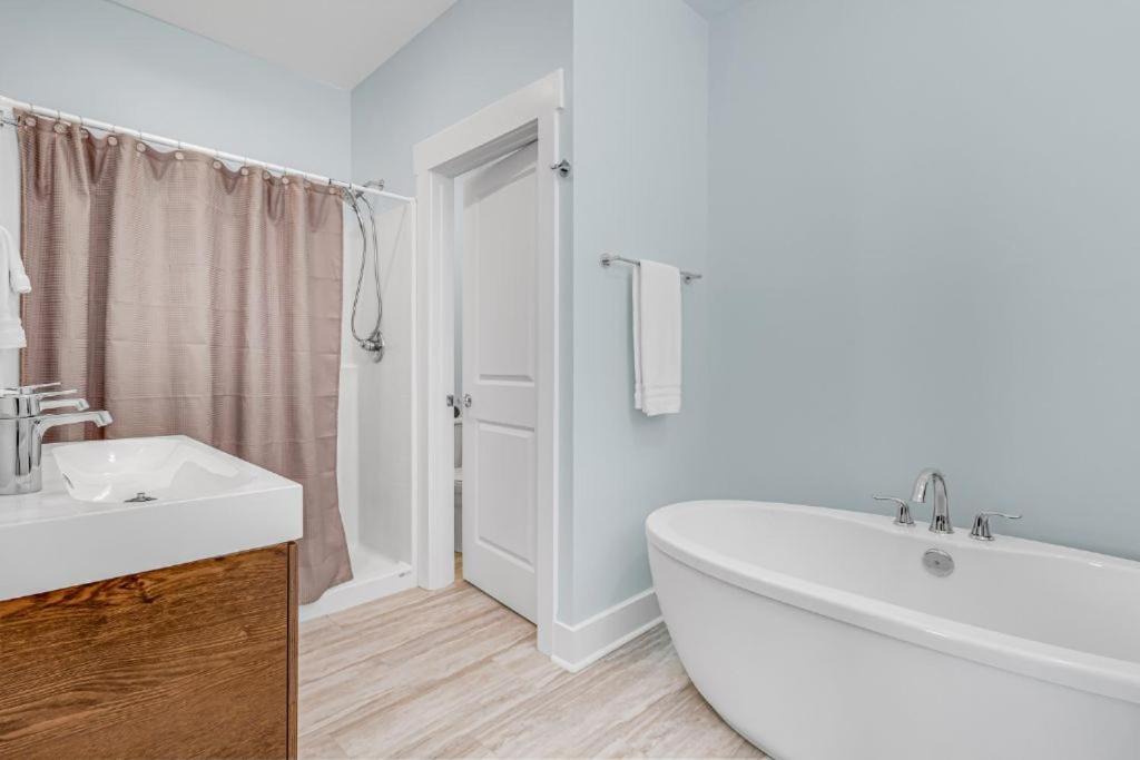 Photo of Bathroom in Crescent Beach