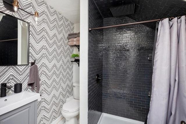 Photo of Bathroom in Des Moines