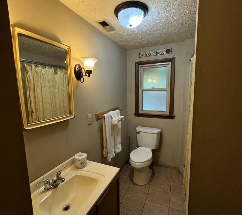 Photo of Bathroom in South Bloomingville
