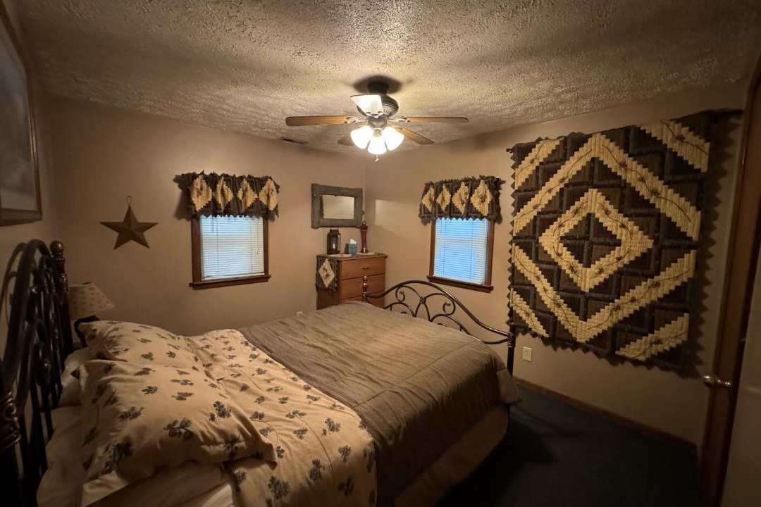 Photo of Bedroom in South Bloomingville