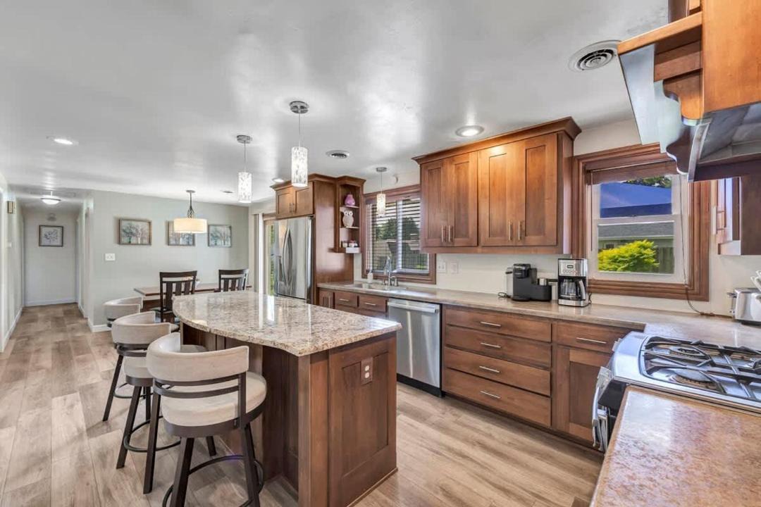 Photo of Kitchen in Ashwaubenon