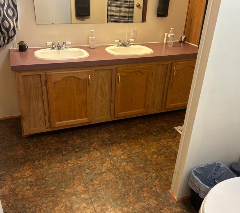 Photo of Bathroom in Uvalde