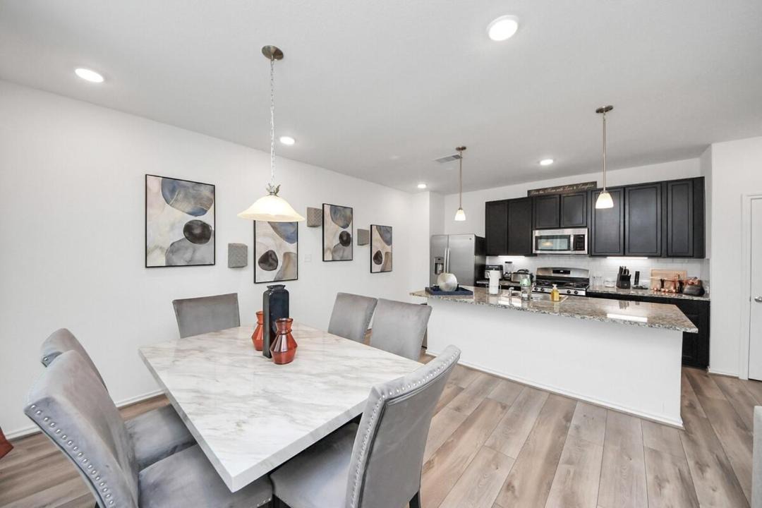 Photo of Kitchen in Spring Branch West