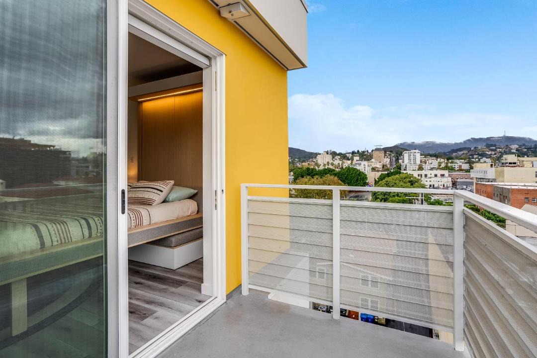 Photo of Patio Balcony in Hollywood