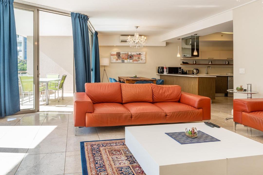Photo of Livingroom in Victoria and Alfred Waterfront