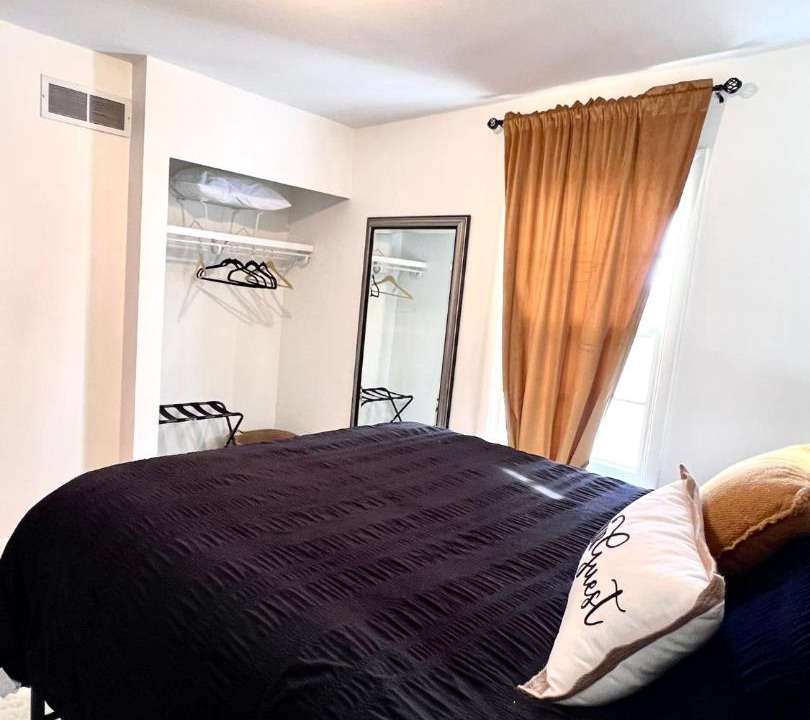 Photo of Bedroom in University Heights