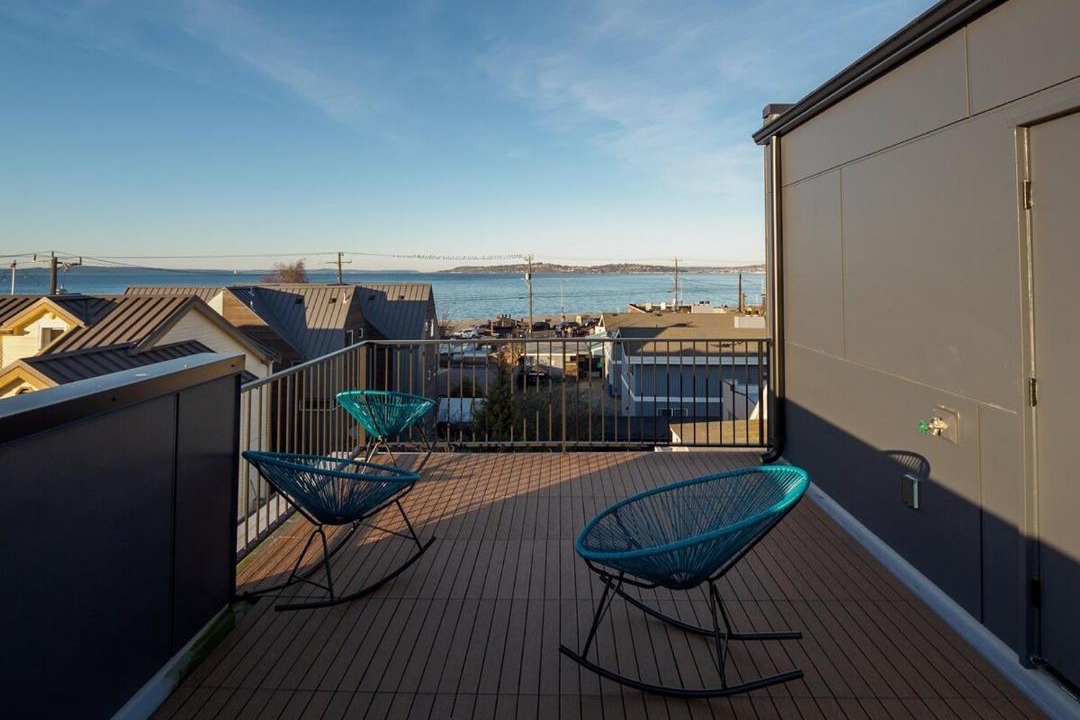 Photo of Patio Balcony in Alki