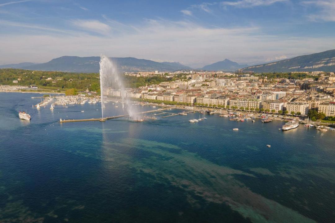 Photo of Others in Downtown Geneva