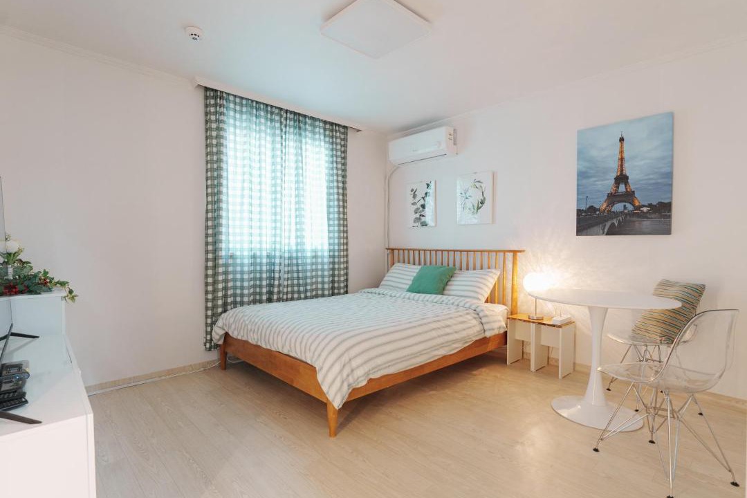 Photo of Bedroom in Seokchon-dong