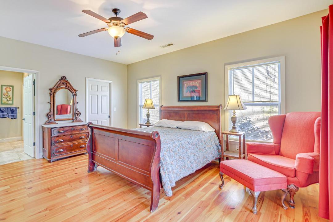 Photo of Bedroom in Marietta