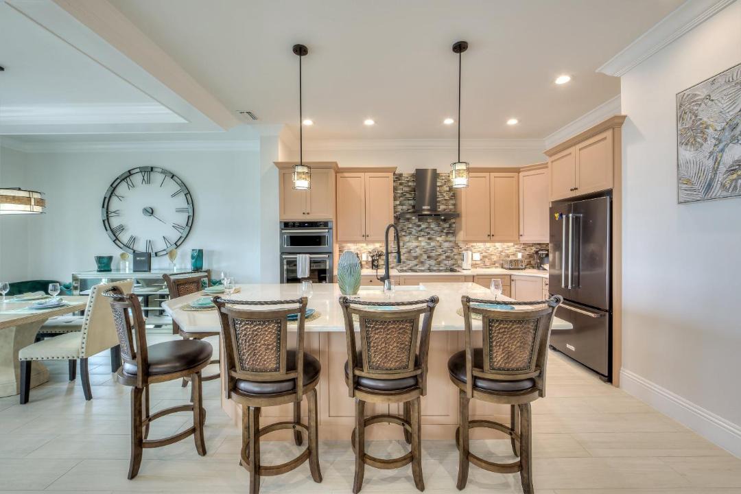 Photo of Kitchen in Mid Island