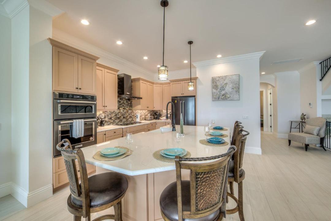 Photo of Kitchen in Mid Island