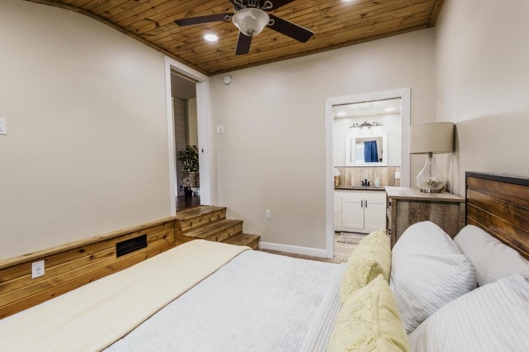 Photo of Bedroom in Trowbridge Park