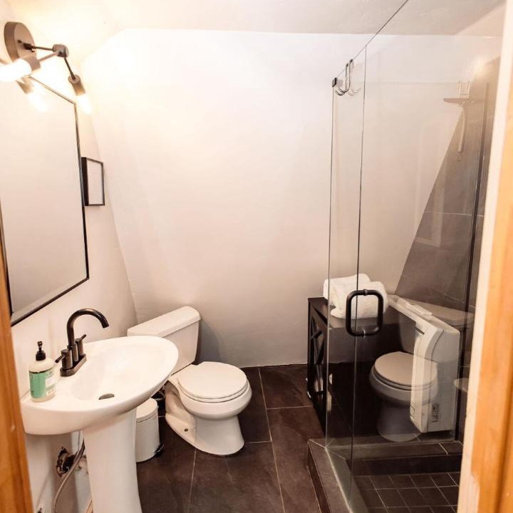Photo of Bathroom in Sierra Cedars
