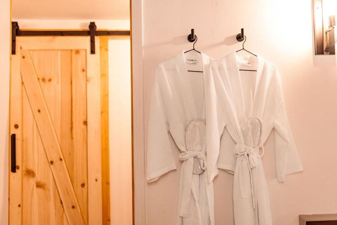 Photo of Bathroom in Sierra Cedars