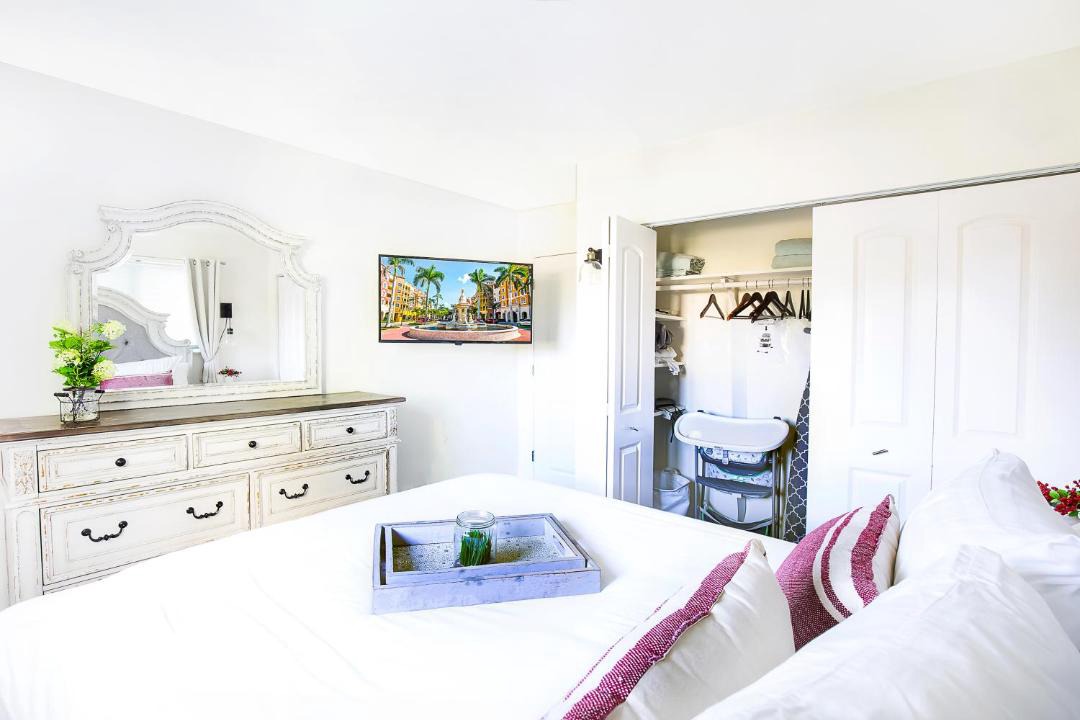 Photo of Bedroom in Central Naples