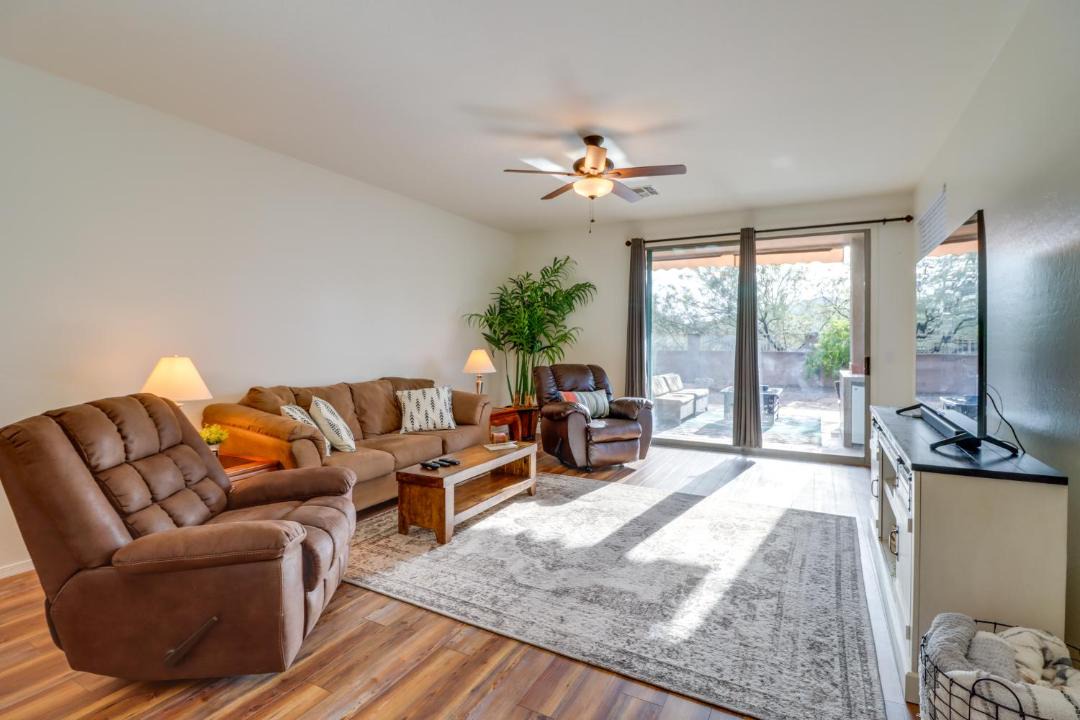 Photo of Livingroom in Gold Canyon