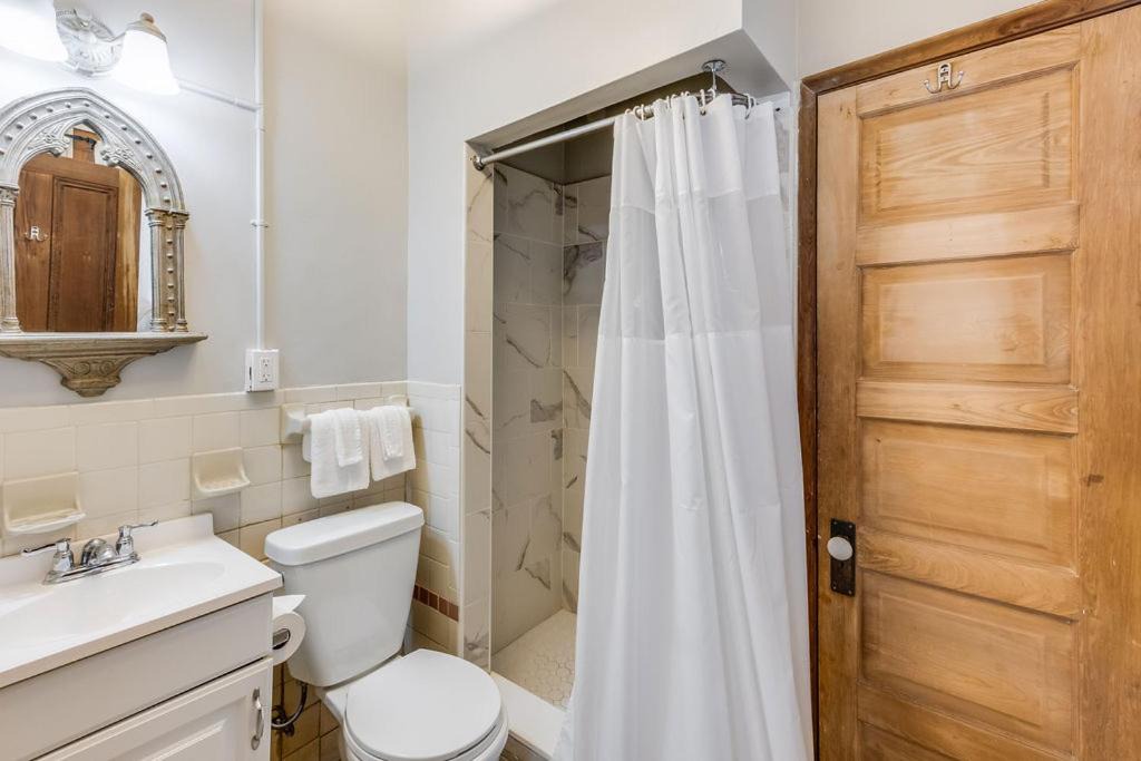 Photo of Bathroom in French Quarter