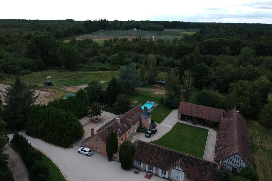 Photo of Others in Chaumont-sur-Tharonne