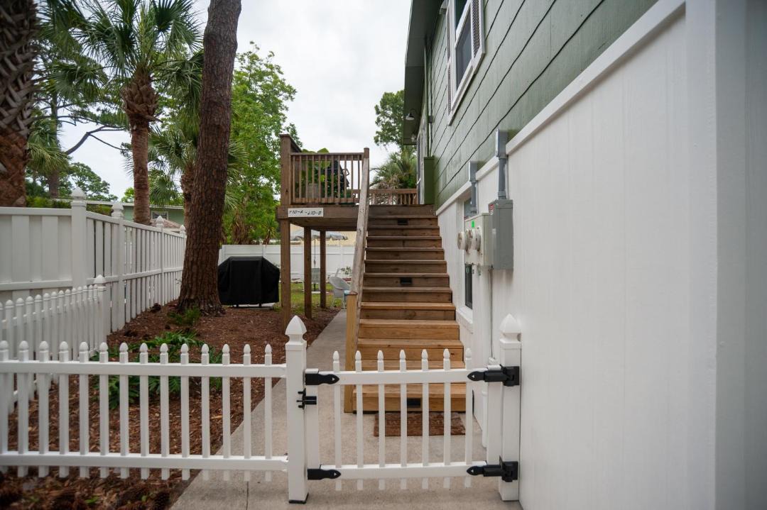 Photo of Patio Balcony in Folly Field
