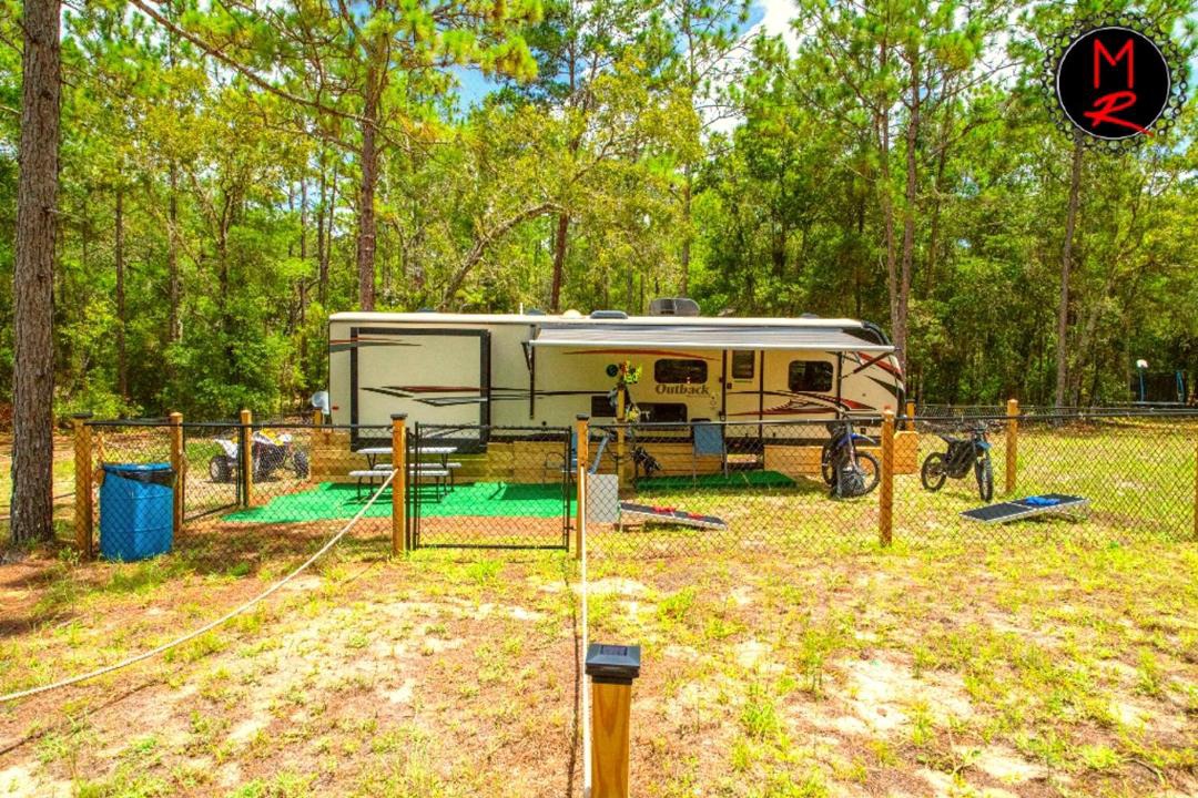 Photo of Others in Brooksville